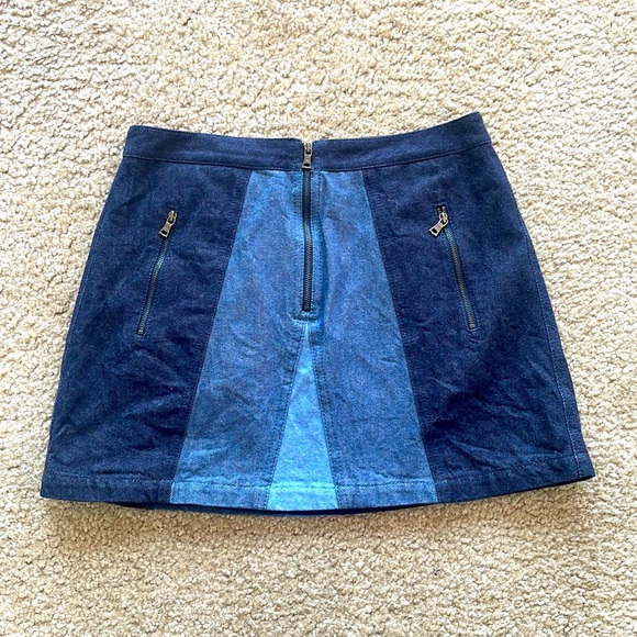 BCBG MAXAZRIA patchwork denim skirt size XS - Picture 1 of 4